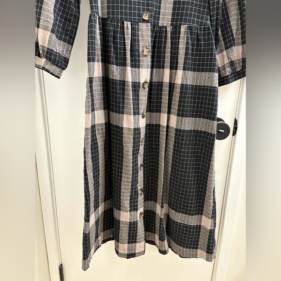 Neuflora Raleigh Dress - Picture 9 of 10